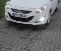 Белый Хендай и40, объемом двигателя 1.7 л и пробегом 235 тыс. км за 9901 $, фото 1 на Automoto.ua