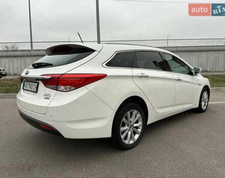 Білий Хендай і40, об'ємом двигуна 1.69 л та пробігом 184 тис. км за 11500 $, фото 2 на Automoto.ua