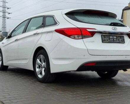 Білий Хендай і40, об'ємом двигуна 1.7 л та пробігом 104 тис. км за 8200 $, фото 5 на Automoto.ua