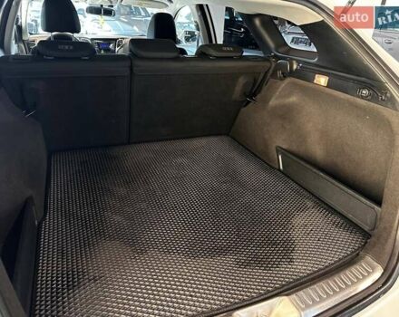 Белый Хендай и40, объемом двигателя 1.7 л и пробегом 288 тыс. км за 9300 $, фото 31 на Automoto.ua