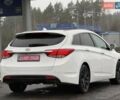 Белый Хендай и40, объемом двигателя 1.7 л и пробегом 209 тыс. км за 12500 $, фото 10 на Automoto.ua