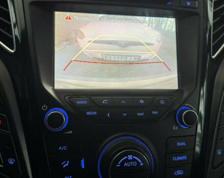 Білий Хендай і40, об'ємом двигуна 1.7 л та пробігом 228 тис. км за 9400 $, фото 11 на Automoto.ua