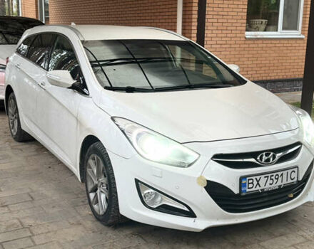 Білий Хендай і40, об'ємом двигуна 1.7 л та пробігом 228 тис. км за 9400 $, фото 2 на Automoto.ua
