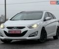 Белый Хендай и40, объемом двигателя 1.7 л и пробегом 209 тыс. км за 12500 $, фото 2 на Automoto.ua