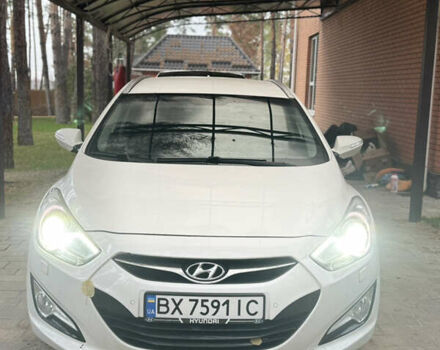 Білий Хендай і40, об'ємом двигуна 1.7 л та пробігом 228 тис. км за 9400 $, фото 1 на Automoto.ua