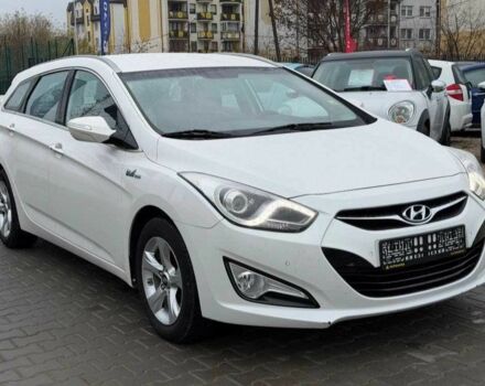 Білий Хендай і40, об'ємом двигуна 1.7 л та пробігом 104 тис. км за 8200 $, фото 10 на Automoto.ua