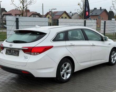 Білий Хендай і40, об'ємом двигуна 1.7 л та пробігом 104 тис. км за 8200 $, фото 7 на Automoto.ua