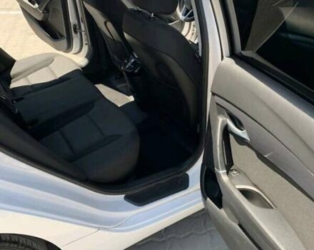 Білий Хендай і40, об'ємом двигуна 1.7 л та пробігом 185 тис. км за 10000 $, фото 7 на Automoto.ua