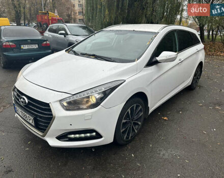 Белый Хендай и40, объемом двигателя 1.7 л и пробегом 190 тыс. км за 9000 $, фото 34 на Automoto.ua