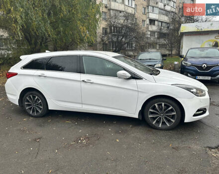 Белый Хендай и40, объемом двигателя 1.7 л и пробегом 190 тыс. км за 9000 $, фото 23 на Automoto.ua