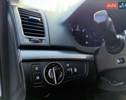 Хендай и40 2016 в Дубно на Automoto.ua Белый Хендай и40, объемом двигателя 1.7 л и пробегом 189 тыс. км за 13950 $, фото 44 на Automoto.ua