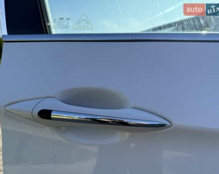 Хендай и40 2016 в Дубно на Automoto.ua Белый Хендай и40, объемом двигателя 1.7 л и пробегом 189 тыс. км за 13950 $, фото 9 на Automoto.ua
