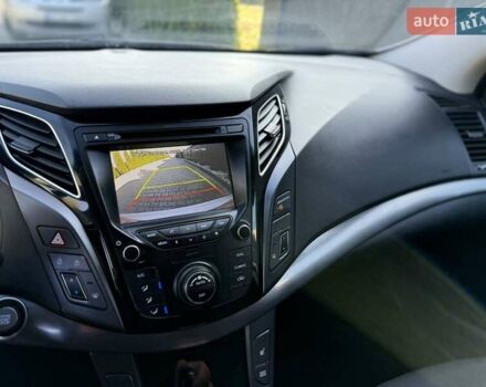 Хендай и40 2016 в Дубно на Automoto.ua Белый Хендай и40, объемом двигателя 1.7 л и пробегом 189 тыс. км за 13950 $, фото 25 на Automoto.ua