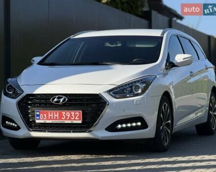 Хендай и40 2016 в Дубно на Automoto.ua Белый Хендай и40, объемом двигателя 1.7 л и пробегом 189 тыс. км за 13950 $, фото 1 на Automoto.ua