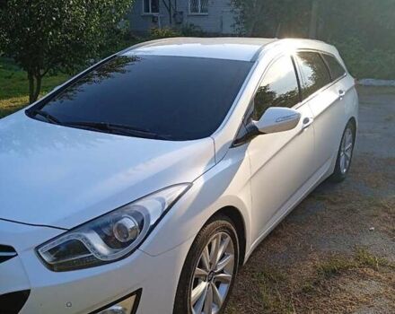 Білий Хендай і40, об'ємом двигуна 1.69 л та пробігом 190 тис. км за 9500 $, фото 1 на Automoto.ua