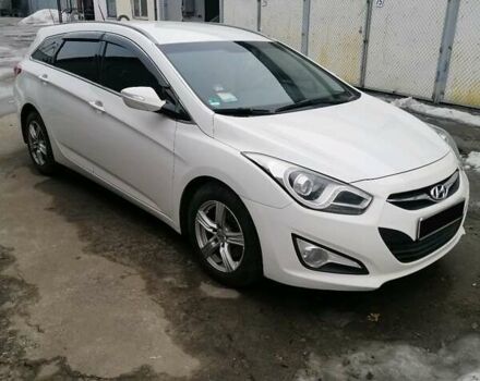 Білий Хендай і40, об'ємом двигуна 1.7 л та пробігом 333 тис. км за 8500 $, фото 1 на Automoto.ua