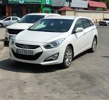 Хендай и40 2013 в Днепре (Днепропетровске) на Automoto.ua Белый Хендай и40, объемом двигателя 1.7 л и пробегом 270 тыс. км за 9565 $, фото 1 на Automoto.ua