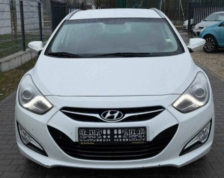 Білий Хендай і40, об'ємом двигуна 1.7 л та пробігом 104 тис. км за 8200 $, фото 1 на Automoto.ua