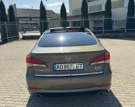 Бежевий Хендай і40, об'ємом двигуна 1.7 л та пробігом 190 тис. км за 11000 $, фото 2 на Automoto.ua