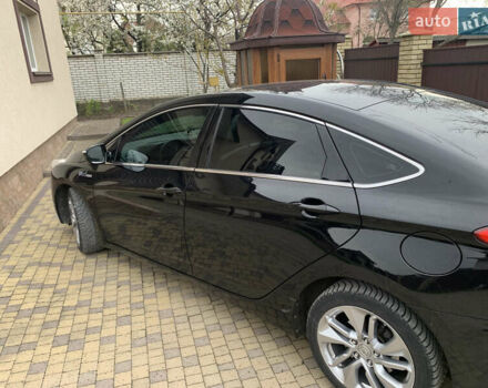 Чорний Хендай і40, об'ємом двигуна 1.69 л та пробігом 230 тис. км за 9500 $, фото 3 на Automoto.ua