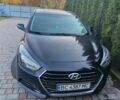 Черный Хендай и40, объемом двигателя 1.7 л и пробегом 154 тыс. км за 10900 $, фото 1 на Automoto.ua