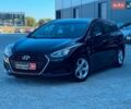 Черный Хендай и40, объемом двигателя 1.7 л и пробегом 165 тыс. км за 8690 $, фото 1 на Automoto.ua