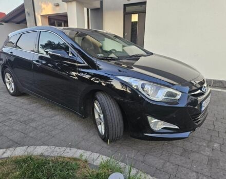 Чорний Хендай і40, об'ємом двигуна 1.7 л та пробігом 259 тис. км за 8600 $, фото 3 на Automoto.ua