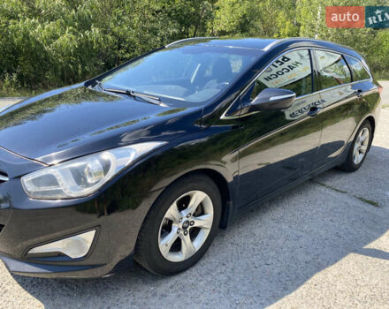 Черный Хендай и40, объемом двигателя 1.7 л и пробегом 242 тыс. км за 8000 $, фото 10 на Automoto.ua