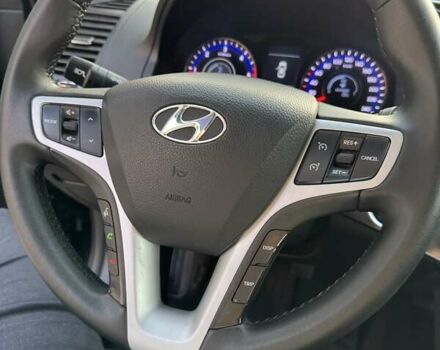 Чорний Хендай і40, об'ємом двигуна 1.7 л та пробігом 214 тис. км за 8999 $, фото 39 на Automoto.ua