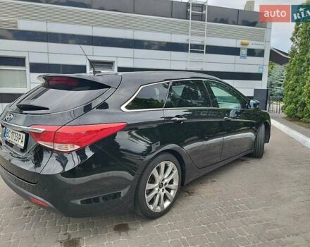 Черный Хендай и40, объемом двигателя 1.7 л и пробегом 213 тыс. км за 11700 $, фото 6 на Automoto.ua