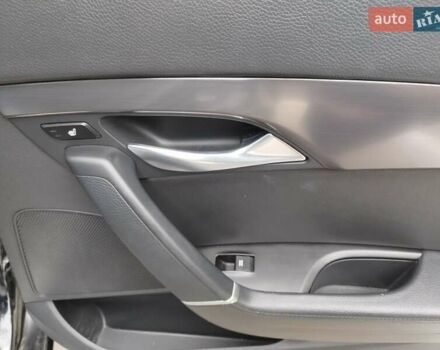 Черный Хендай и40, объемом двигателя 1.7 л и пробегом 213 тыс. км за 11700 $, фото 27 на Automoto.ua