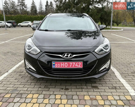 Черный Хендай и40, объемом двигателя 1.7 л и пробегом 197 тыс. км за 11000 $, фото 1 на Automoto.ua