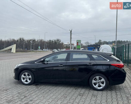 Чорний Хендай і40, об'ємом двигуна 1.69 л та пробігом 198 тис. км за 9300 $, фото 11 на Automoto.ua