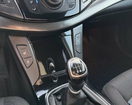 Чорний Хендай і40, об'ємом двигуна 1.7 л та пробігом 214 тис. км за 8999 $, фото 43 на Automoto.ua