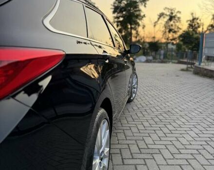 Чорний Хендай і40, об'ємом двигуна 1.7 л та пробігом 214 тис. км за 8999 $, фото 15 на Automoto.ua