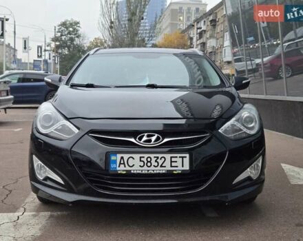 Черный Хендай и40, объемом двигателя 1.7 л и пробегом 202 тыс. км за 10700 $, фото 2 на Automoto.ua