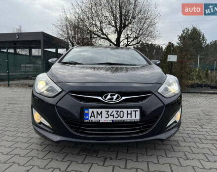 Чорний Хендай і40, об'ємом двигуна 1.69 л та пробігом 198 тис. км за 9300 $, фото 2 на Automoto.ua
