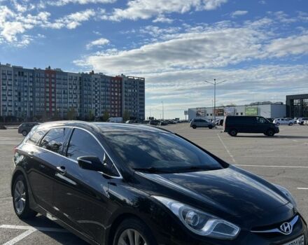 Черный Хендай и40, объемом двигателя 1.7 л и пробегом 181 тыс. км за 11700 $, фото 10 на Automoto.ua