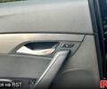 Черный Хендай и40, объемом двигателя 1.7 л и пробегом 207 тыс. км за 13500 $, фото 5 на Automoto.ua