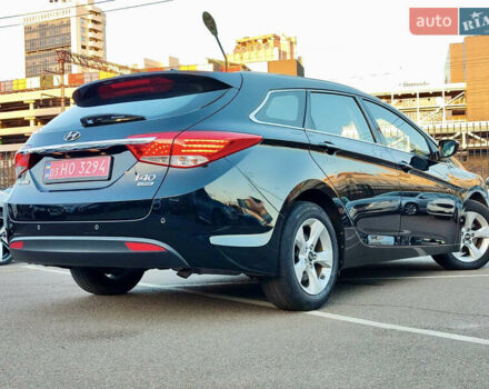 Черный Хендай и40, объемом двигателя 1.7 л и пробегом 165 тыс. км за 13900 $, фото 11 на Automoto.ua