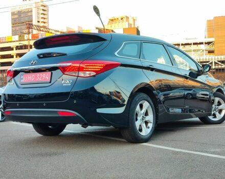 Черный Хендай и40, объемом двигателя 1.7 л и пробегом 165 тыс. км за 13900 $, фото 15 на Automoto.ua