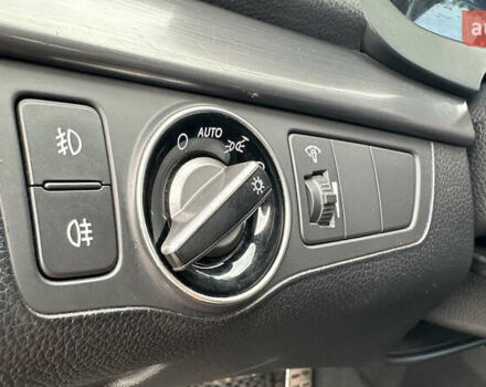 Чорний Хендай і40, об'ємом двигуна 1.7 л та пробігом 212 тис. км за 11900 $, фото 10 на Automoto.ua