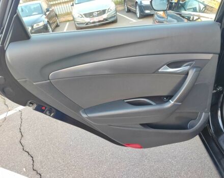 Черный Хендай и40, объемом двигателя 1.7 л и пробегом 165 тыс. км за 13900 $, фото 18 на Automoto.ua