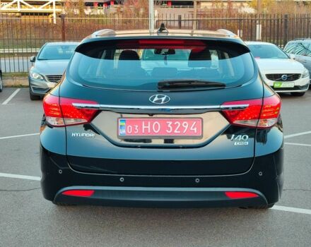 Черный Хендай и40, объемом двигателя 1.7 л и пробегом 165 тыс. км за 13900 $, фото 8 на Automoto.ua