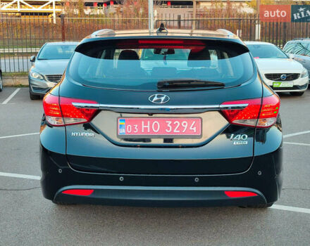 Черный Хендай и40, объемом двигателя 1.7 л и пробегом 165 тыс. км за 13900 $, фото 5 на Automoto.ua