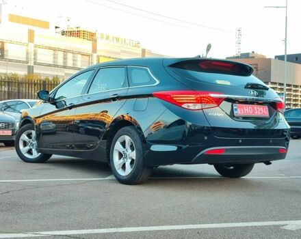 Черный Хендай и40, объемом двигателя 1.7 л и пробегом 165 тыс. км за 13900 $, фото 16 на Automoto.ua