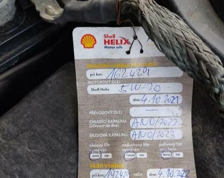 Черный Хендай и40, объемом двигателя 1.7 л и пробегом 184 тыс. км за 15500 $, фото 13 на Automoto.ua