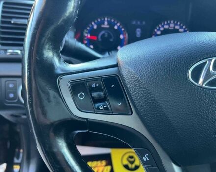 Черный Хендай и40, объемом двигателя 1.6 л и пробегом 318 тыс. км за 11700 $, фото 11 на Automoto.ua