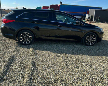 Чорний Хендай і40, об'ємом двигуна 1.7 л та пробігом 250 тис. км за 9550 $, фото 8 на Automoto.ua