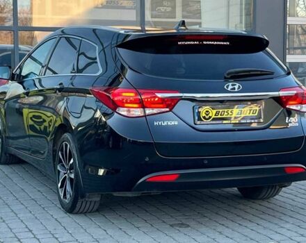 Черный Хендай и40, объемом двигателя 1.6 л и пробегом 318 тыс. км за 11700 $, фото 4 на Automoto.ua